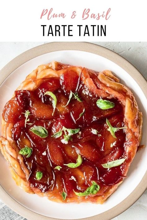 Plum Puff Pastry Recipes, Puff Pastry Plum Tart, Plum Frangipane Tart, Plum Recipe, Tarte Tatin Recipe, Classic French Desserts, Frangipane Tart, Plum Recipes, Brunch Inspiration