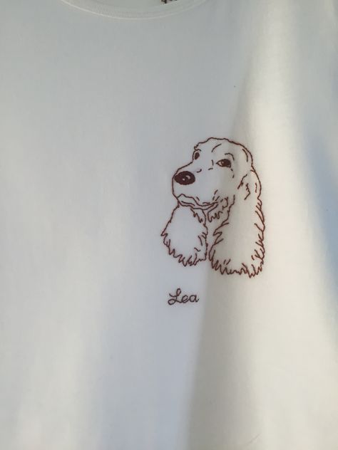 Embroidery tshirt Lea ♥️ cocker Cocker Spaniel Tattoo Minimalist, Winnie Tattoo, Cocker Spaniel Tattoo, Embroidery Tshirt, Decor 2024, Dog Tattoo, Little Tattoos, Cute Cookies, Simplistic Tattoos