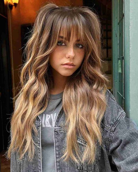 Long Fun Haircut, Plus Size Face With Bangs, Hair Looks Bangs, Shaggy Layered Haircuts Long With Bangs, Fall Hair Colors For Blondes With Bangs, Bangs With Long Hair Side Part, Long Hair Bangs Highlights, Bangs With Medium Long Hair, Baylage Hair Bangs