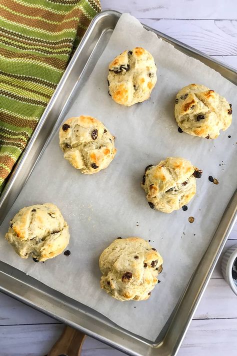 Easy Mini Irish Soda Bread is a treat for St. Patrick's Day, an Irish Afternoon Tea, or any spring gathering. They're moist and tender with melted butter, sweetened with raisins and rich with buttermilk. And to me... perfect in every way. #stpatricksday #sodabread #irishrecipes #irish #ireland #irishsodabread #bread #muffins #appetizers #31Daily Irish Desserts Traditional, Irish Soda Bread Muffins, Traditional Irish Soda Bread, Irish Desserts, 31 Daily, Irish Cooking, Irish Recipes Traditional, Irish Soda Bread Recipe, Recipes Authentic