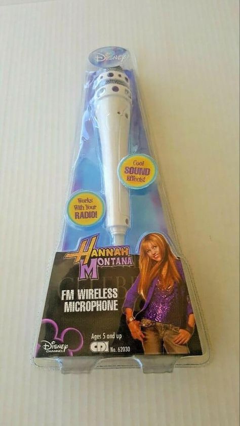 Hannah Montana Videos, 2000s Childhood Memories, Hannah Montana The Movie, The Beast Movie, 00s Nostalgia, 2000s Nostalgia, Wireless Microphone, Childhood Nostalgia, Icarly