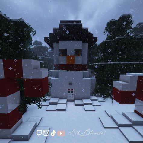 Minecraft Snowman Build, Winter Wonderland Minecraft, Minecraft Snowman, Wanna Build A Snowman, Christmas City, House Tutorial, Arctic Landscape, Minecraft Farm, Minecraft Christmas