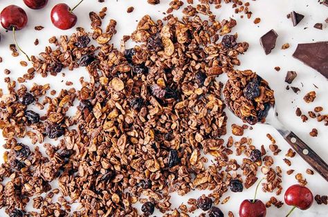 Chocolate and Cherry Granola | King Arthur Baking: This delicious, chocolate-coated granola can double as dessert when served with ice cream. Jamaican Sweet Potato Pudding, Cherry Granola, Sweet Potato Pudding, Potato Pudding, Bacon Jam, King Food, Almond Flavor, Cherry Tart, Dried Cherries