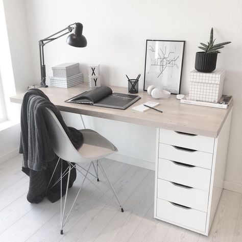 Desk Ikea, Reka Bentuk Bilik Tidur, Minimalist Dekor, Bureau Decor, Hiasan Bilik Tidur, White Desk, Bedroom Desk, Workspace Inspiration, Study Desk