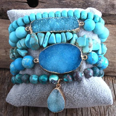 RH Fashion Designer Boho Druzy Stones Beaded Bracelet Natural Stone Druzy Charms 5pc Bracelets Sets For Women Gift DropShip - AliExpress Bohemian Bracelets, Bead Charm Bracelet, Stretchy Bracelets, Boho Gifts, Bangle Set, Charm Set, Nature Bracelets, Boho Bracelets, Turquoise Beads