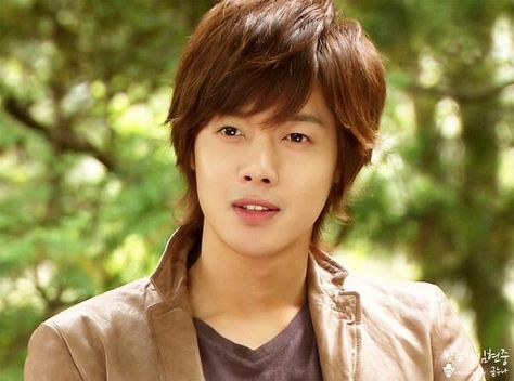 Kim Hyun Joong Kim Hyun Joong Playful Kiss, Kim Joong Hyun, Playful Kiss, Drama Fever, Lee Min Ho Photos, Korean Drama Series, Kim Hyun Joong, Kim Joon, Crush Pics