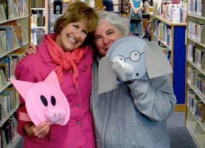 Elephant And Piggie Costume, Piggie Costume, Gerald And Piggie, Dora The Explorer Costume, Piggie And Elephant, Partner Costumes, Storybook Character Costumes, Book Characters Dress Up, Elephant And Piggie