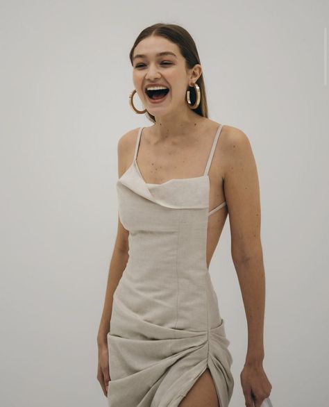 Summer Outfits Women 20s, Gigi Hadid Outfits, Bella Gigi Hadid, Gigi Hadid Style, Fresh Outfits, Hadid Style, Model Aesthetic, Gigi Hadid, Looks Vintage