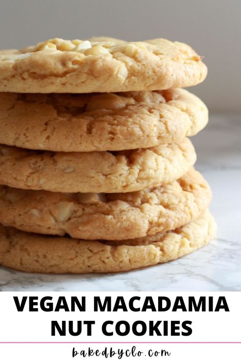 Vegan Macadamia Nut Cookies Cookies Macadamia, Macadamia Nut Recipes, White Chocolate Macadamia Cookies, Chocolate Macadamia Nut Cookies, Nut Dessert, White Chocolate Macadamia Nut Cookies, White Chocolate Macadamia Nut, Vegan Christmas Cookies, Macadamia Cookies