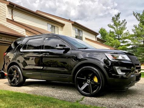 Murdered Ford Explorer Ford Explorer Custom, 2015 Ford Explorer Sport, Ford Explorer 2017, Jetta Vr6, Ford Explorer Accessories, 2017 Ford Explorer, Best Suv Cars, Black Suv, Ford Suv