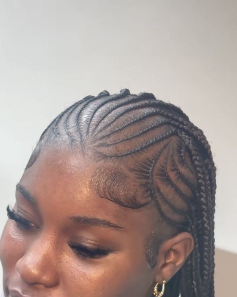 Hair Braid Designs, Cornrows Natural Hair, Twisted Hair, Feed In Braids Hairstyles, Box Braids Hairstyles For Black Women, Cute Braided Hairstyles, Braids Hairstyles Pictures, Braided Cornrow Hairstyles, Quick Braided Hairstyles