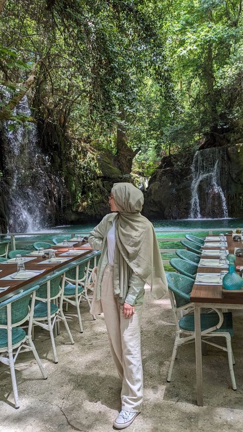 Waterfall Restaurant, Modest Outfits Summer, Aesthetic Waterfall, Modest Hijab, Modest Outfit, Hijab Outfit, Outfit Summer, Lebanon, Modest Outfits