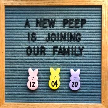 Pregnancy Announcement Letter Board, Easter Pregnancy Reveal, Easter Baby Announcement, Easter Gender Reveal, Baby 2 Announcement, Easter Pregnancy Announcement, Baby Easter Basket, Fun Baby Announcement, Easter Specials