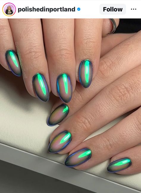 Oil Slick Nails, Designs On Natural Nails, Monochromatic Nails, Aura Nails, Chrome Nails Designs, Metallic Nails, Nails 2024, Nails Desing, Funky Nails