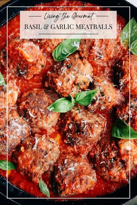 Basil Meatballs Ground Beef, Basil Meatballs, Garlic Meatballs, Flexitarian Recipes, Slow Carb, Basil Recipes, Hearty Stews, Supper Recipes, Country Cooking