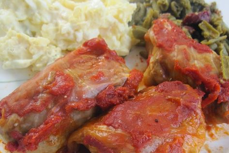 Sour Cabbage Rolls, German Cabbage Rolls, Best Cabbage Rolls Recipe, Easy Cabbage Rolls, Easy Stuffed Cabbage, Finnish Food, Mennonite Girls Can Cook, Sour Cabbage, Hamburger Dishes