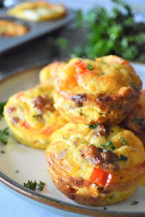 Omlet Muffins, Breakfast Foods Healthy, Stewed Fish, Duck Bacon, Keto Breakfast Muffins, Egg Muffins Recipe, Keto Sausage, Cottage Cheese Eggs, Egg Bites Recipe