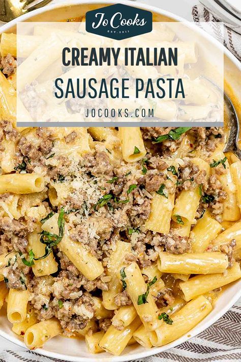 Craving a quick yet scrumptious weeknight dinner? You can't go wrong with this Creamy Italian Sausage Pasta! Made in one skillet and ready in 30 minutes, this dish is the perfect blend of flavors and textures. A must-try recipe for pasta lovers! 🍝 #CreamyItalianSausagePasta #QuickDinnerIdeas #OneSkilletMeals #EasyWeeknightDinners Italian Sausage Recipes Easy, Boscaiola Recipe, Sausage Pasta Recipes Easy, Creamy Italian Sausage Pasta, Ground Italian Sausage Recipes, Creamy Rigatoni, Sausage Pasta Dinner, Sweet Italian Sausage Recipes, Italian Sausage Recipes Pasta