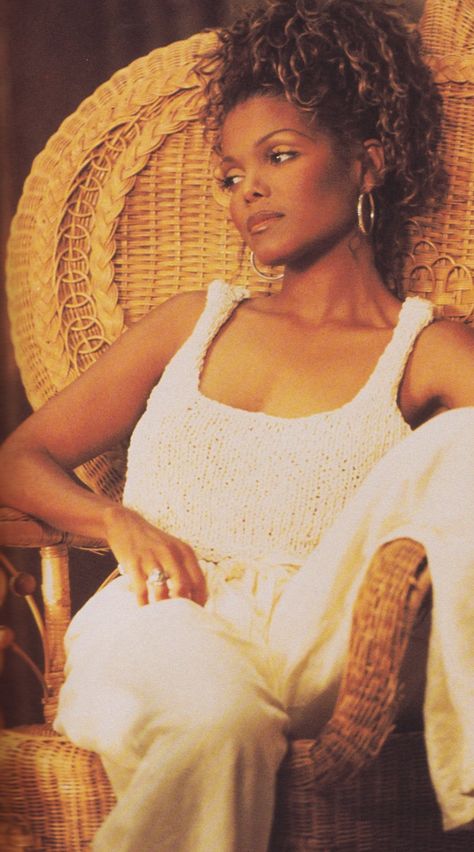 ً on Twitter: "janet jackson on the set of again… " Janet Jackson 90s, 00’s Aesthetic, Black Actresses, Vintage Black Glamour, Jackson Family, Black Femininity, The Music Industry, The Jacksons, Janet Jackson