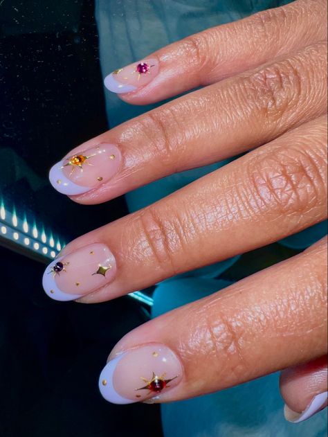 Pink Tips With Gems, Short Gel Nails With Gems, French Nails With Gems, French Tip With Gems, Multicoloured Nails, Nails With Gems, Colored French Tips, Portugal Trip, Short Gel Nails