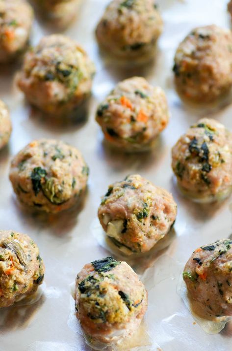 Meatballs With Veggies, Vegetable Meatballs, Spinach Meatballs, Turkey Meatballs Healthy, Ground Turkey Meatballs, Veggie Meatballs, Turkey Meatball, Turkey Meatball Recipe, Pink Apron