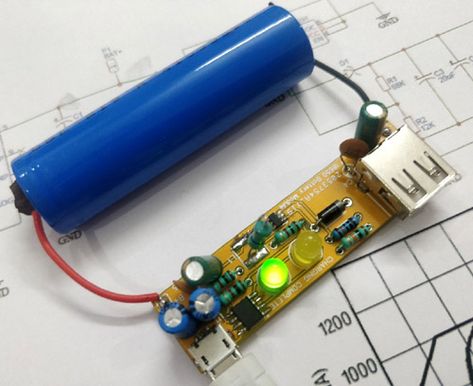 18650 Battery Charger Circuit, Organize Electronics, Battery Charger Circuit, Batteries Diy, Simple Circuit, Hobby Electronics, Lithium Battery Charger, Electronics Basics, Power Electronics