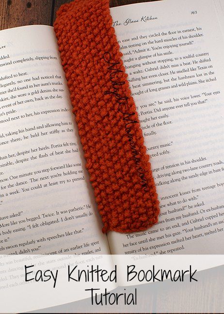 Knitted Bookmark Tutorial. you can make knitted bookmarks in any color easy with this tutorial. How to make Knitted Bookmarks Knitted Bookmarks, Knitting Towels, Diy Crochet Animals, Bookmark Tutorial, Bookmark Crochet, Knitted Washcloths, Knitting Patterns Free Beginner, Easy Knitting Projects, Knit Projects