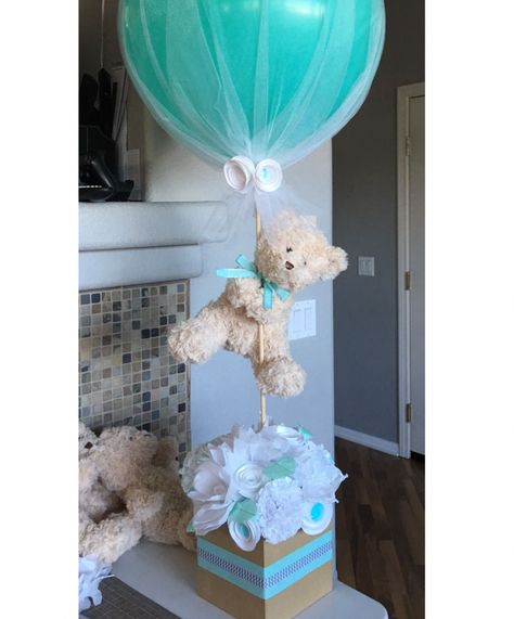 Unique Baby Shower Gifts and Clever Gift Wrapping Ideas – Surf and Sunshine Creative Baby Shower Gifts, Baby Gift Wrapping, Baby Shower Wrapping, Baby Shower Baskets, Creative Baby Shower, Baby Gift Hampers, Baby Shower Gift Basket, Diy Baby Shower Gifts