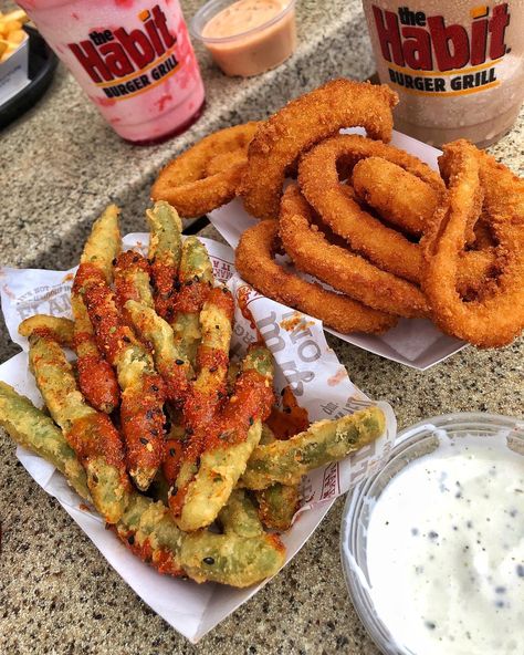 The Habit Burger Grill on Instagram: “When it’s cold outside ❄️, spice it up with our Sriracha Lime Spicy Green Beans! 🔥 #MakeItAHabit” Burger Grill, Spicy Green Beans, Drink Tags, Grilled Burgers, Spice It Up, Cold Outside, Sriracha, Green Beans, Spice Things Up