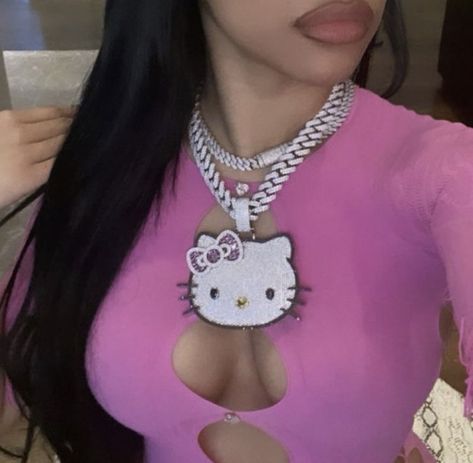 Hello Kitty Chain, Y2k Pink Aesthetic, Hello Kitty Necklace, Hello Kitty Y2k, Y2k Hello Kitty, Hello Kitty Earrings, Kitty Necklace, Hello Kitty Jewelry, Girly Phone Cases