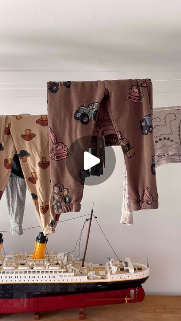 Medina Grillo on Instagram: "AD do you have a dedicated laundry or utility room? If not, join the club 😆. Also here are 4 tips that might help your current laundry system. The indoor retracting clothes line by @brabantia has definitely been a game changer for us! 

#interiordesign #laundryhacks #laundry #indoorclothesline #laundrytips" Indoor Clothes Lines, Diy Organizing, Laundry System, Join The Club, Laundry Hacks, Utility Room, Diy Organization, Clothes Line, The Club