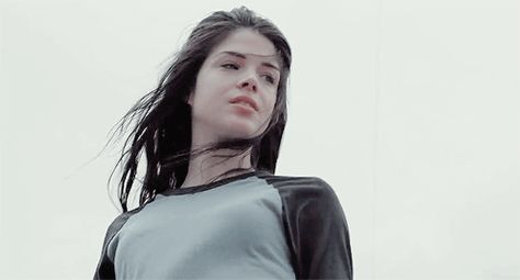 Maria Avgeropoulos Gif, Marie Avgeropoulos Icon, Octavia Blake Gif, Marie Avgeropoulos Gif, Maria Avgeropoulos, Octavia Blake, The 100 Cast, Marie Avgeropoulos, James Dashner