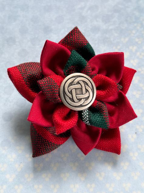 Handmade MacGregor Tartan Flower Brooch Rosette Macgregor Tartan, Tartan Material, Wool Tartan Fabric, Burns Night, Brooch Flower, Highland Games, Etsy Ideas, Floral Brooch, Tartan Fabric