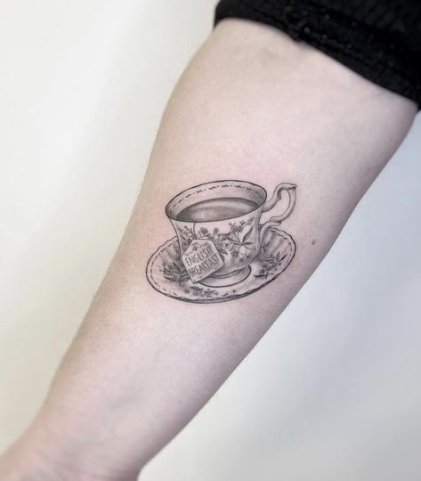 Cup Of Tea Tattoo, Ambition Tattoo, Teapot Tattoo, Tea Tattoo, Teacup Tattoo, Cup Tattoo, Mystical Tattoos, Bestie Tattoo, Lavender Tattoo