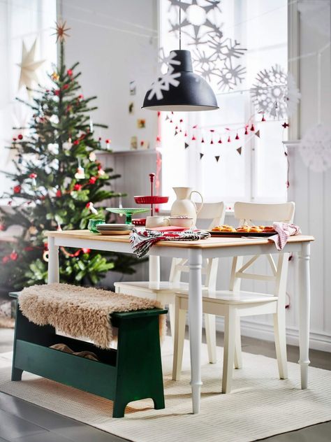 Ikea Xmas, Ikea Christmas Decorations, Ikea Christmas Tree, Ikea Christmas, Ikea New, Colonial Christmas, Merry Christmas Images, Christmas Tree Stand, Christmas Trends