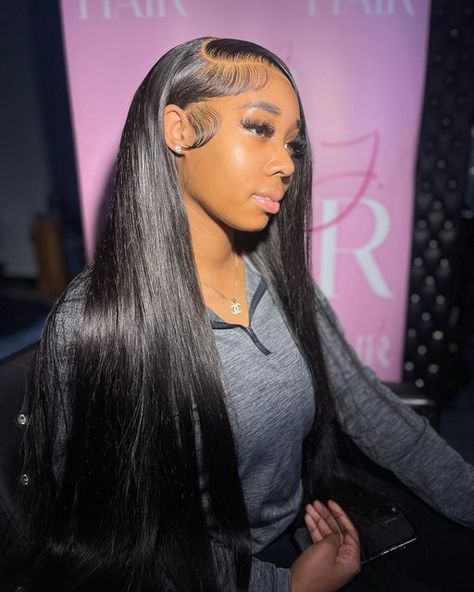 Side Part Straight, Lace Wigs Styles, Hd Lace Frontal Wigs, Deep Side Part, Hair Frontal, Frontal Wig Hairstyles, Side Part Hairstyles, Sew In Hairstyles, Invisible Lace