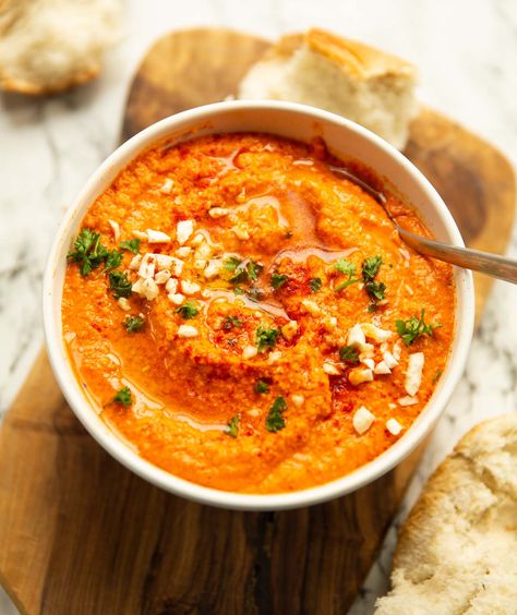 Romesco Sauce Recipe Comfy Food, Chris Collins, Romesco Sauce Recipe, Bagel Chips, Romesco Sauce, Gravy Sauce, Blanched Almonds, Italian Recipes Authentic, Pesto Recipe