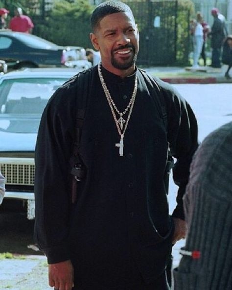 My man. by complex Denzel Training Day, Denzel Washington Training Day, Alonzo Harris, Training Day Movie, Denzel Washington, Hollywood Legends, Photoshoot Concept, Training Day, My Man