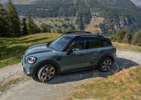 Mini Cooper Countryman 2024, 2025 Inspiration, Mini Cooper Models, Bible Quotes For Women, Auto Mini, Mini Cooper Countryman, Cooper Countryman, Car Inspiration, Mini Countryman