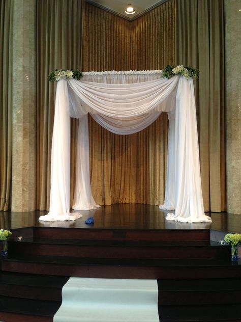 Rebecca Chatwin Events - Beautiful yet simple white Chuppah with drapery and added floral accents. Chuppah Simple, White Chuppah, Chuppah Ideas, Ceremony Inspiration, Walking Down The Aisle, Simple White, Black Decor, Oasis, Curtains