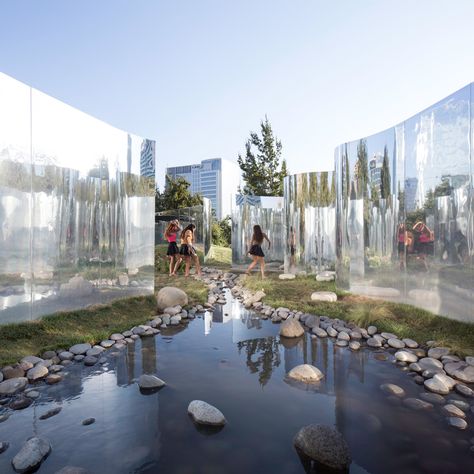 Gallery of 10 Images of Architecture Reflected in Water: The Best Photos of the Week - 2 Temporary Architecture, Water Architecture, Architecture Magazines, River Art, Hunter Douglas, Water Reflections, Exhibition Space, Outdoor Art, Public Art