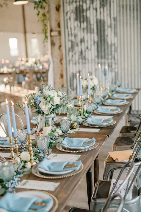 A Must-See Texas Wedding with a Palette of Blue and Green | The Perfect Palette Baby Blue Wedding Theme, Wedding Table Decorations Blue, Blue Place Settings, Green Table Settings, French Blue Wedding, Blue Table Settings, Baby Blue Weddings, French Country Wedding, Simple Table Settings