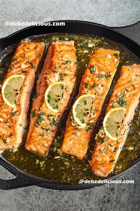 garlic butter salmon pan seared Salmon Pan Seared, How To Cook Garlic, Salmon Recipe Pan, Fried Butter, Make Garlic Butter, Lemon Butter Salmon, Best Salmon Recipe, Lemon Garlic Butter Sauce, Salmon With Lemon