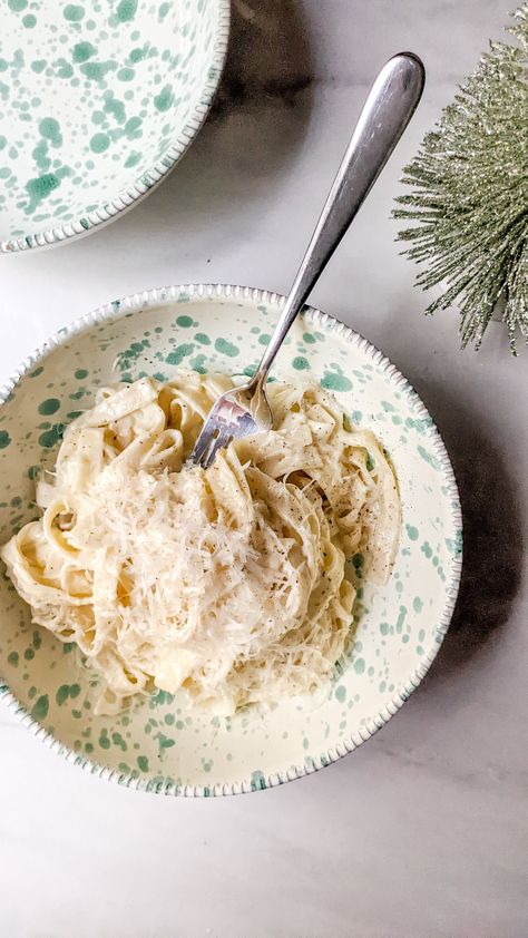 Christmas fettuccine alfredo — Baking Martha Christmas Fettuccine, Fettuccine Recipe, Christmas Tree Candy Cane, Creamy Pasta Dishes, Christmas Tree Candy, Double Cream, Fall 23, No Bake Brownies, Fettuccine Alfredo