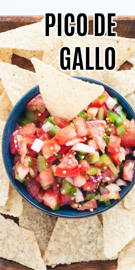 If you are looking for an easy Mexican appetizer, you'll love this Pico de Gallo with no cilantro. It's quick and easy to put together with fresh tomatoes, onions, and jalapenos from your garden. Salsa Recipe Without Cilantro, Quesadillas Chicken, Mexican Appetizers Easy, Mexican Appetizer, Cold Appetizer, Homemade Pico, Cilantro Recipes, Mexican Appetizers, Fall Comfort Food