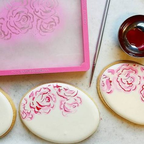 Painted Sugar Cookies, Cookie Techniques, Watercolor Cookies, Painted Cookies, Flower Sugar Cookies, Ideas For Painting, Decorate Cookies, Rose Cookies, Sugar Cookie Royal Icing