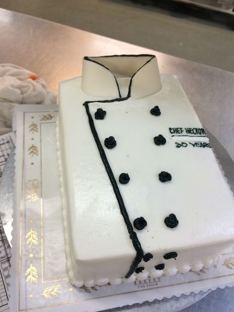 Chef coat themed cake great for graduations or simply celebrating Chef Coat, Graduation Cake, Graduation Cakes, Themed Cakes, How To Make Cake, Birthday Cake, Chef, Pastel, Cake