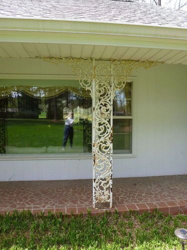 How can I get rid of the rust and prepare wrought iron columns? | Hometalk Wrought Iron Porch Railings, Wrought Iron Trellis, Column Decor, Front Porch Columns, Porch Supports, Outdoor Columns, Patio Railing, Iron Trellis, Porch Remodel