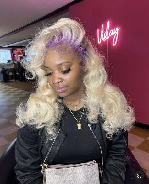 Dyed Roots Wig, Coloured Roots Blonde Hair, Wig Essentials, Colored Roots, Customized Wigs, Purple Roots, Frontal Styles, Weave Hair Color, Blonde Hair With Roots