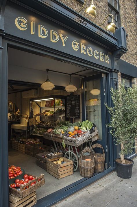 Supermarket Design Interior, Fruit And Veg Shop, Deli Shop, Vegetable Shop, Grocery Store Design, Supermarket Design, Farm Store, Water Aesthetic, Fruit Shop